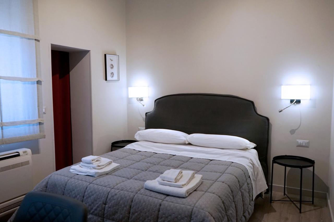 Re Di Smirne By Apulia Accommodation Bari Ngoại thất bức ảnh
