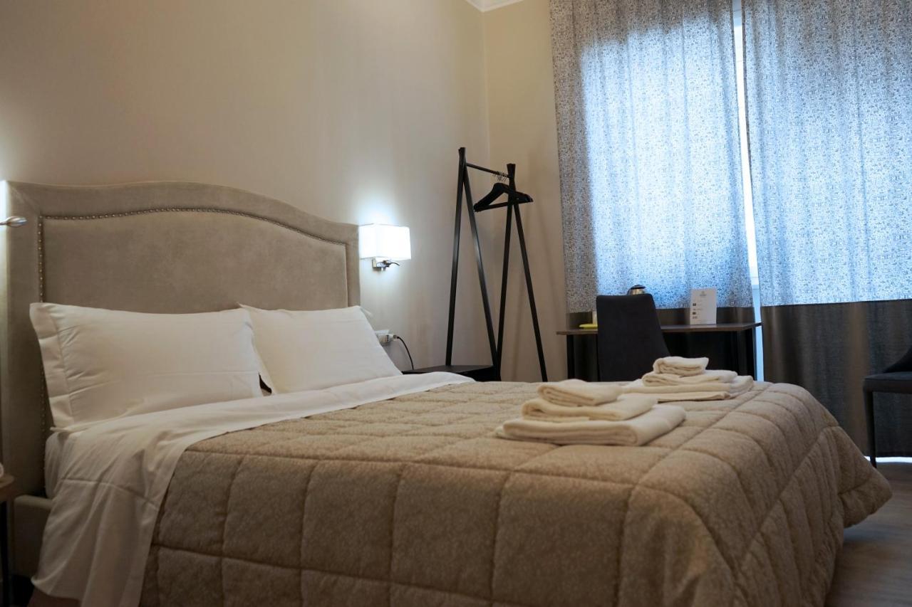 Re Di Smirne By Apulia Accommodation Bari Ngoại thất bức ảnh