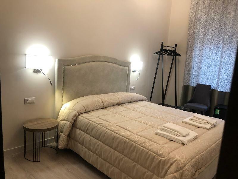 Re Di Smirne By Apulia Accommodation Bari Ngoại thất bức ảnh
